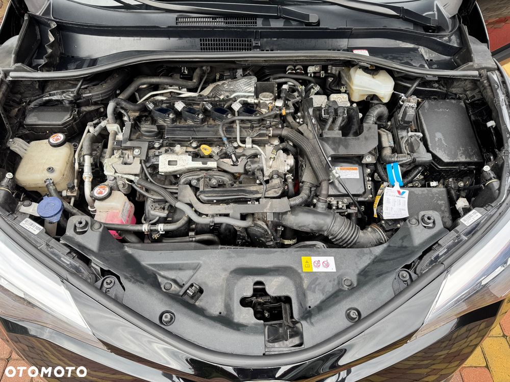 Toyota C-HR - 11