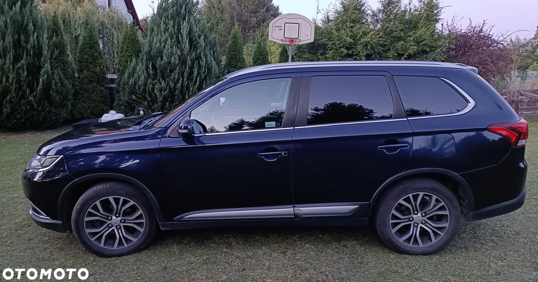 Mitsubishi Outlander 2.0 Intense + 4WD CVT - 5