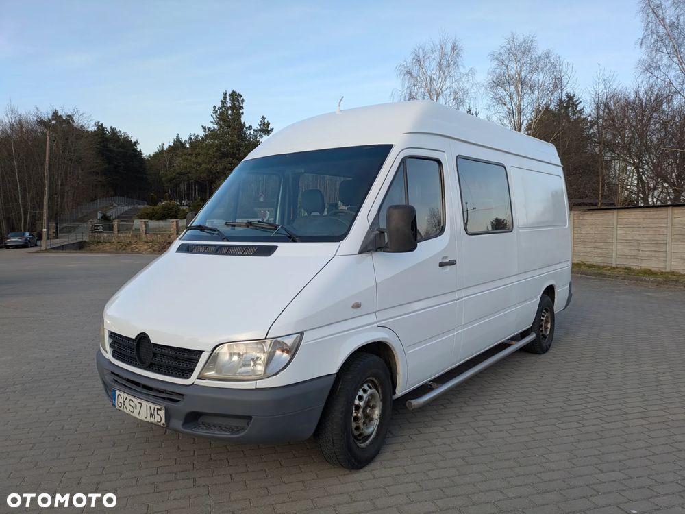 Mercedes-Benz Sprinter 906.211 - 6