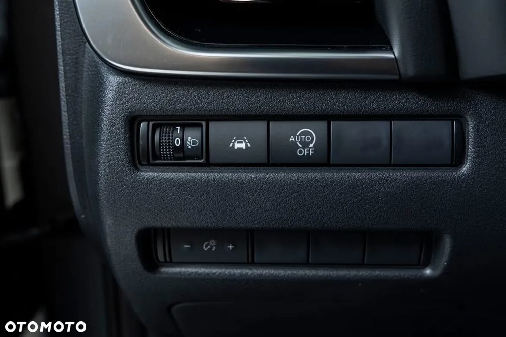 Nissan Qashqai 1.3 DIG-T MHEV N-Connecta Xtronic - 21