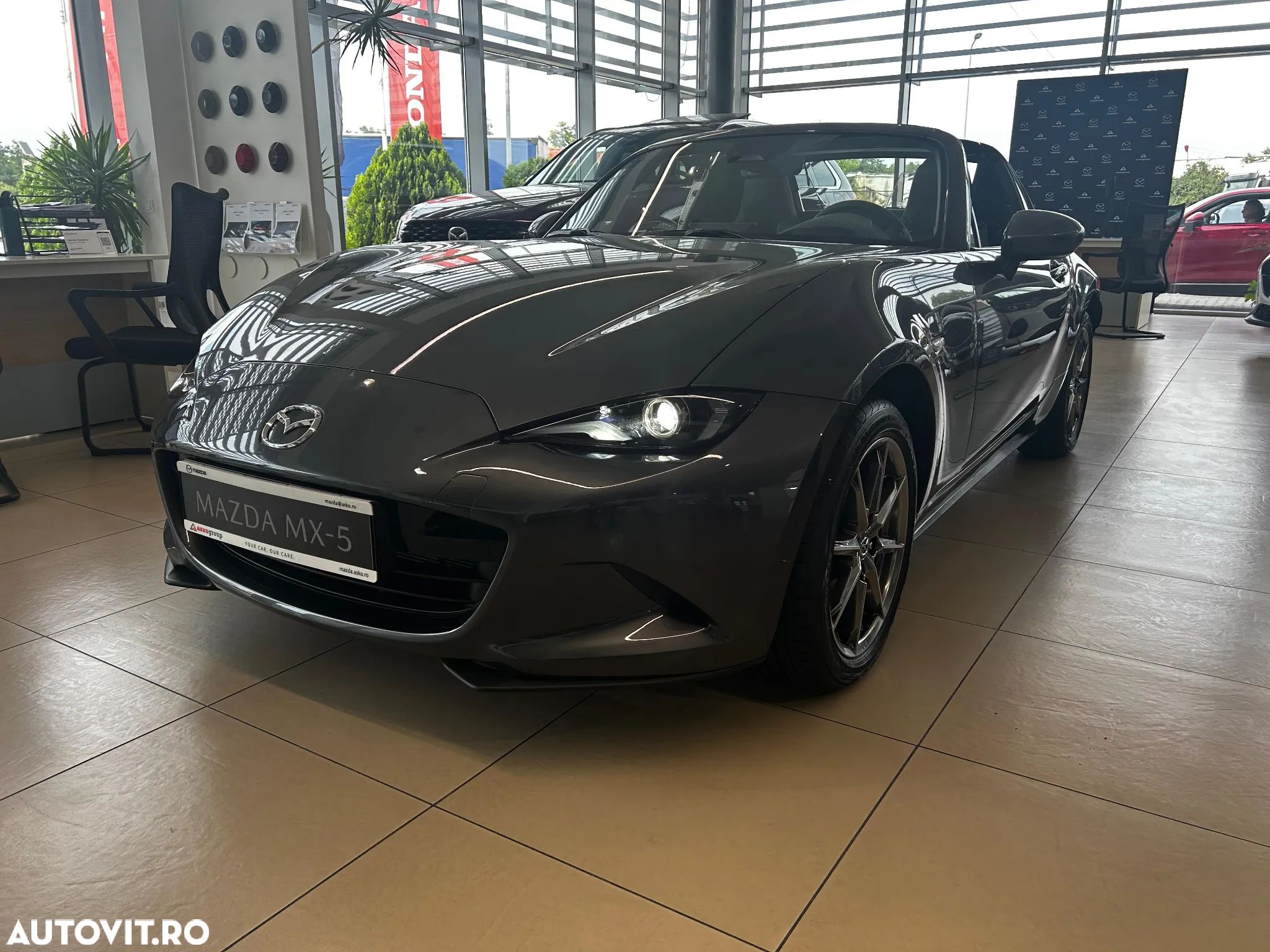 Mazda MX-5 SKYACTIV G132 Exclusive-Line - 1