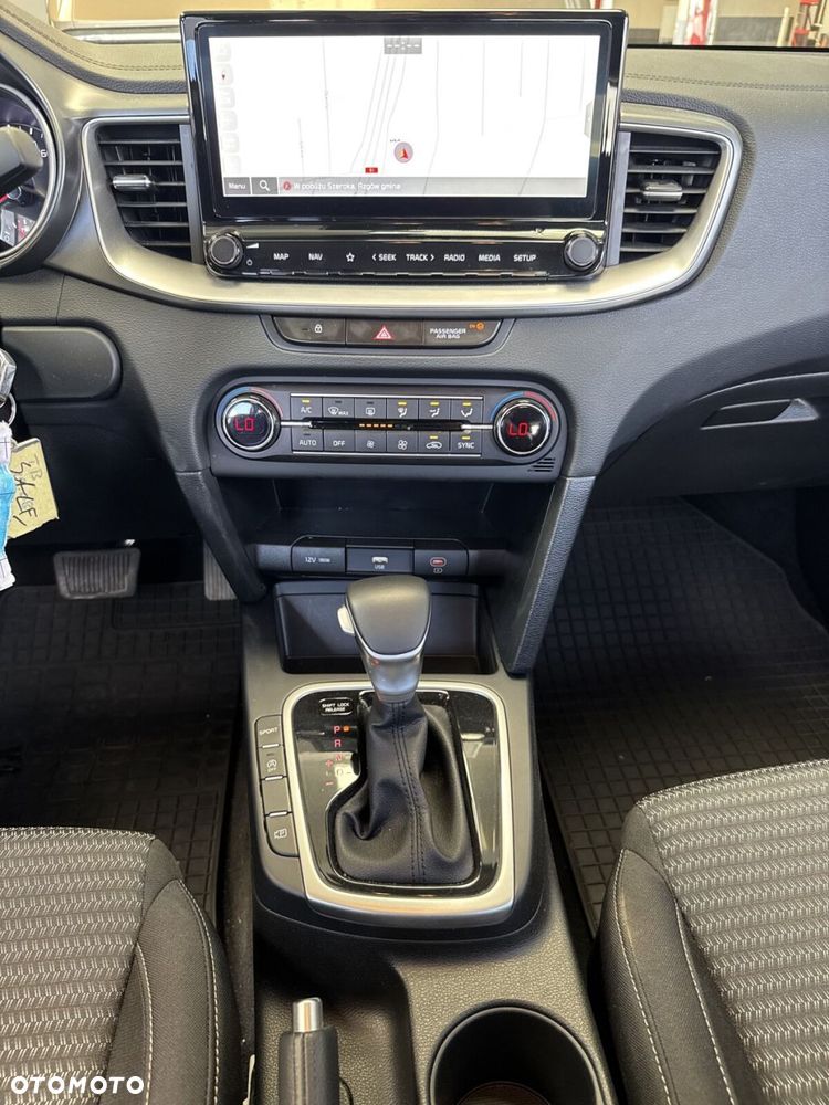 Kia Ceed 1.5 T-GDI M DCT - 18