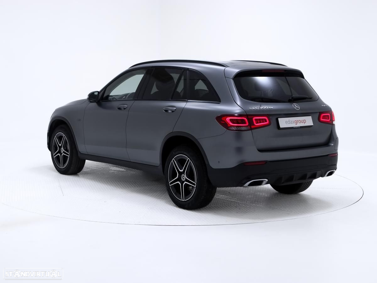 Mercedes-Benz GLC 300 de 4Matic 9G-TRONIC AMG Line - 4