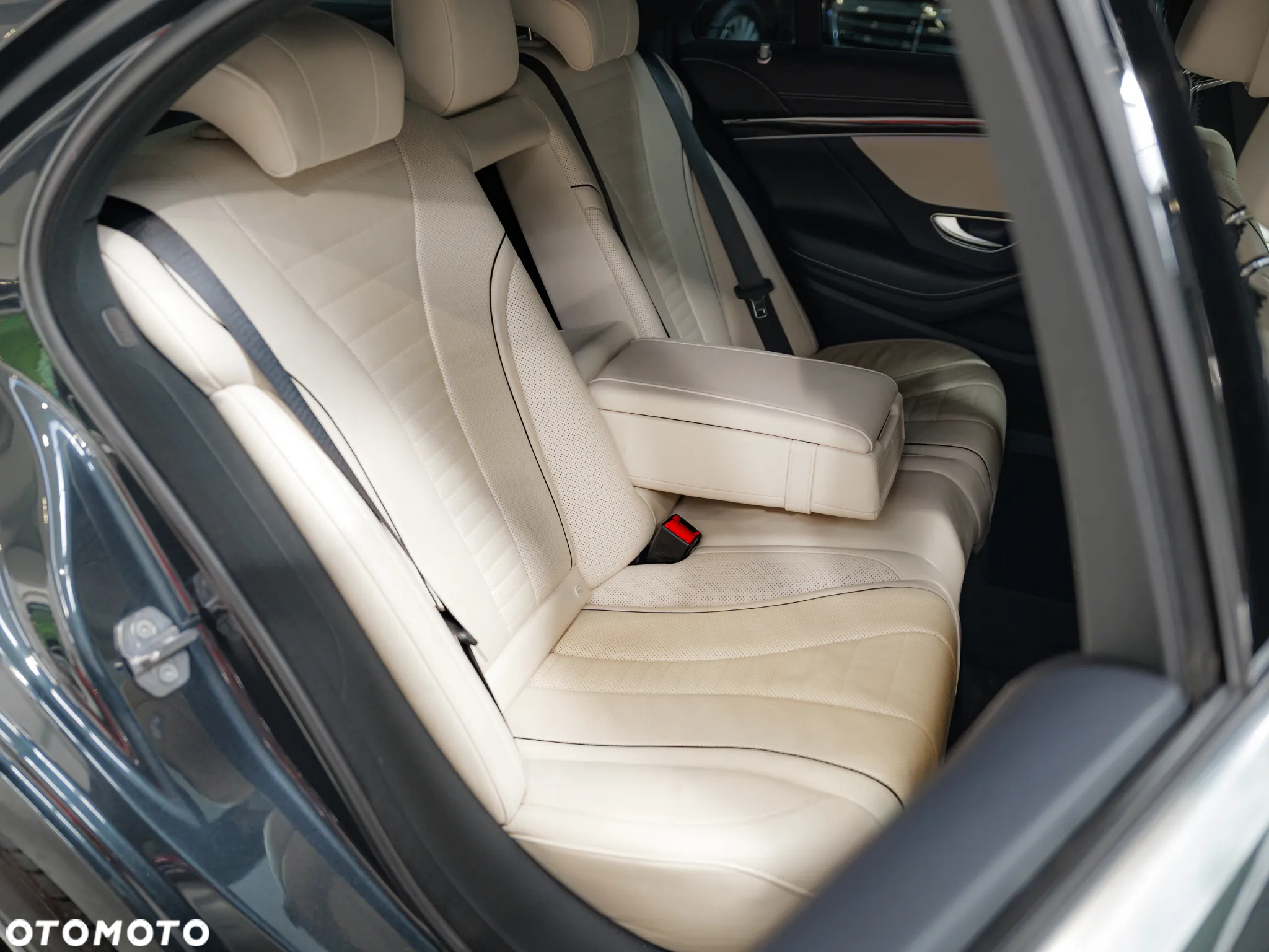 Mercedes-Benz Klasa S 400 d 4-Matic 9G-TRONIC - 21