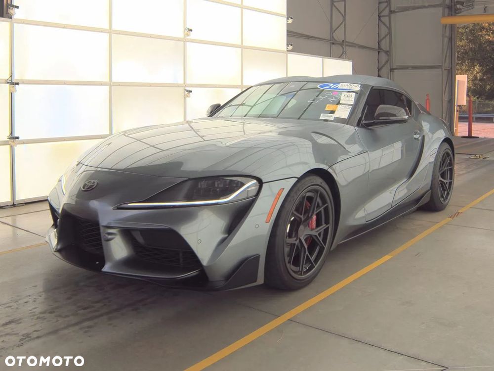 Toyota Supra - 1