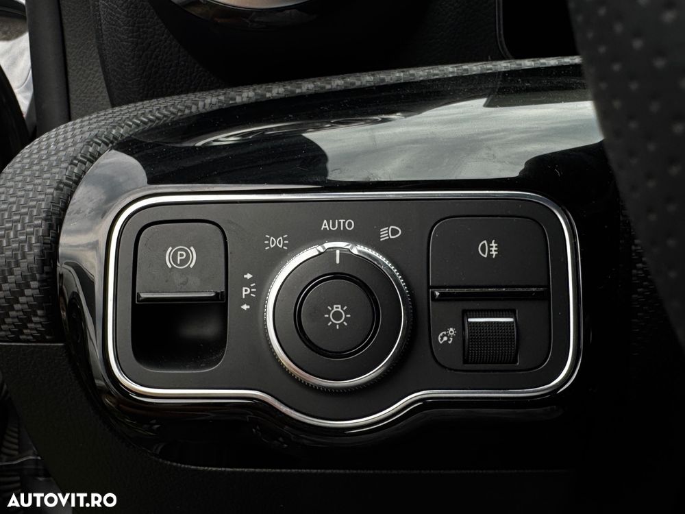 Mercedes-Benz CLA 200 - 34