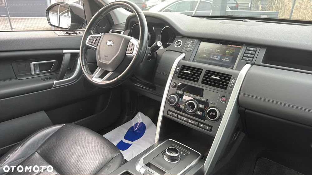 Land Rover Discovery Sport 2.0 TD4 HSE - 33