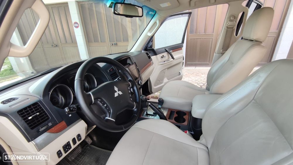 Mitsubishi Pajero 3.2 DI-D Auto Intense - 5