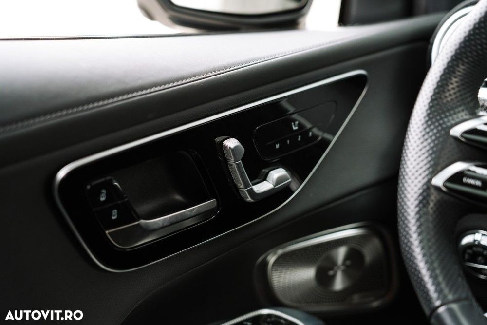 Mercedes-Benz GLC - 39