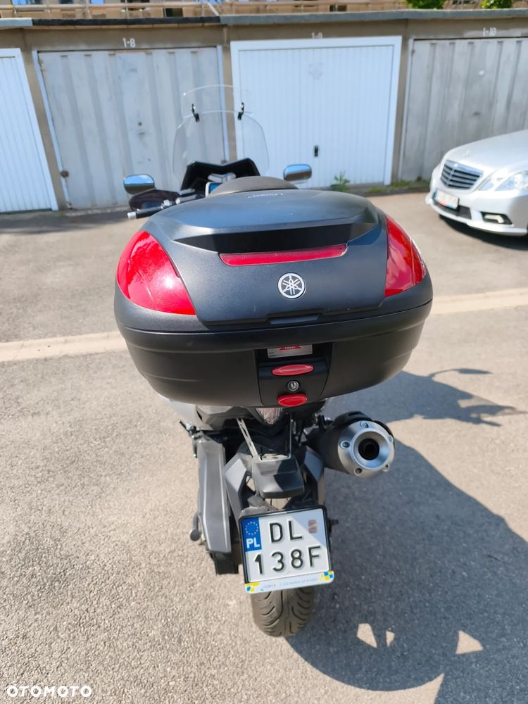 Yamaha Tmax - 8