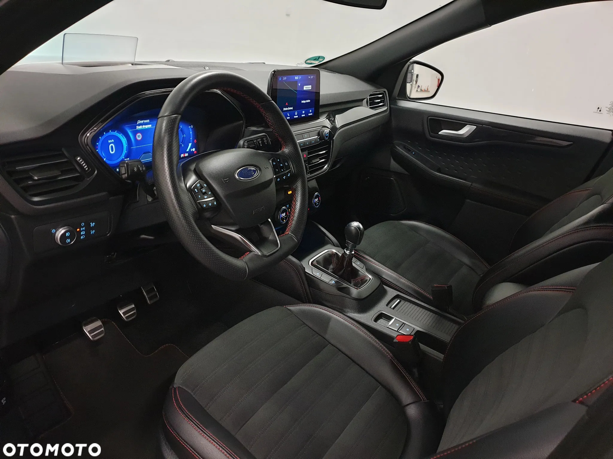 Ford Kuga 2.0 EcoBlue Hybrid ST-LINE X - 9