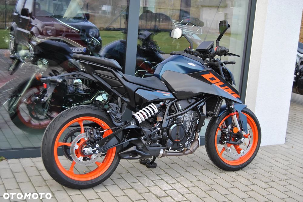 KTM Duke - 5