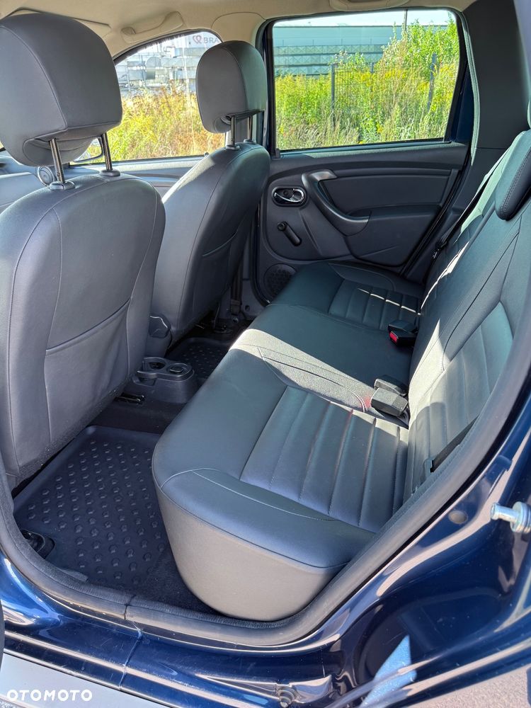 Dacia Duster 1.6 SCe Laureate S&S - 6
