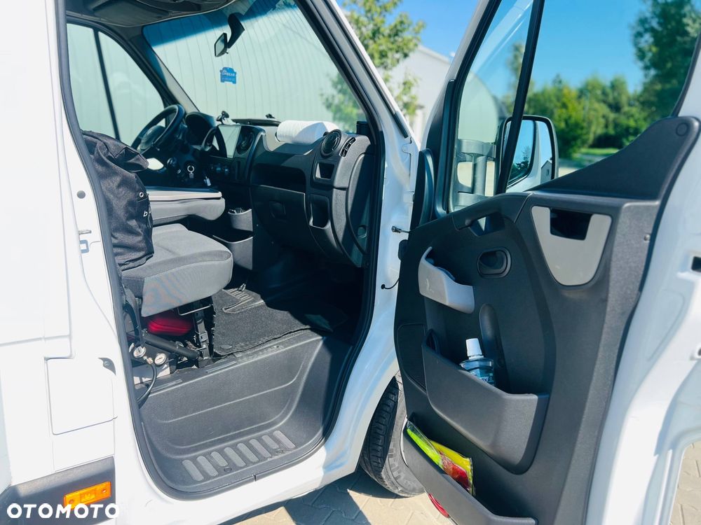 Renault Master - 24