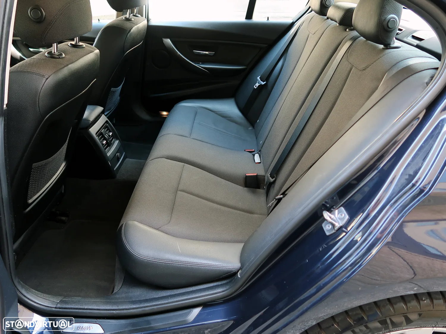 BMW 318 d Line Modern - 15