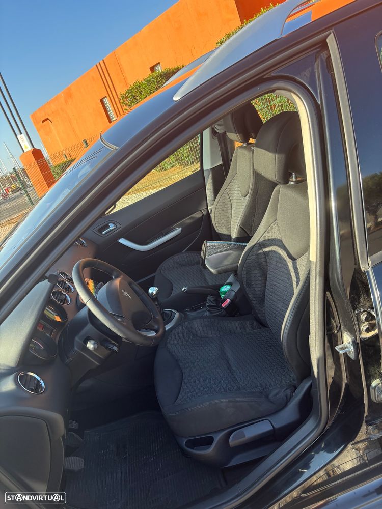 Peugeot 308 SW 1.6 HDi Premium - 7