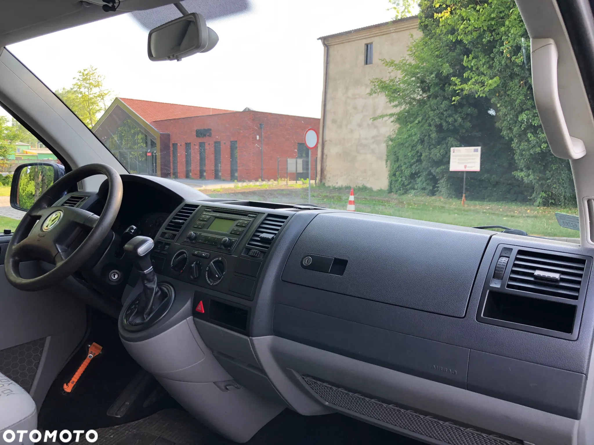 Volkswagen Transporter - 10