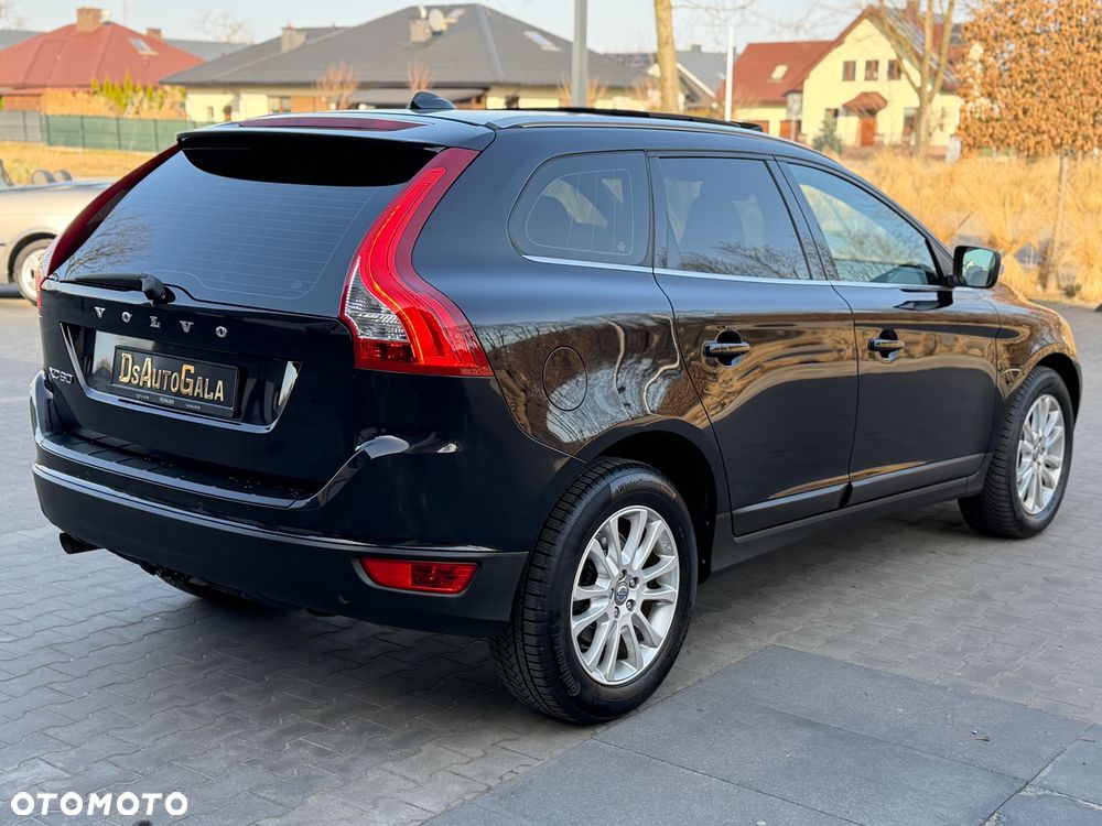 Volvo XC 60 2.4D Summum - 9