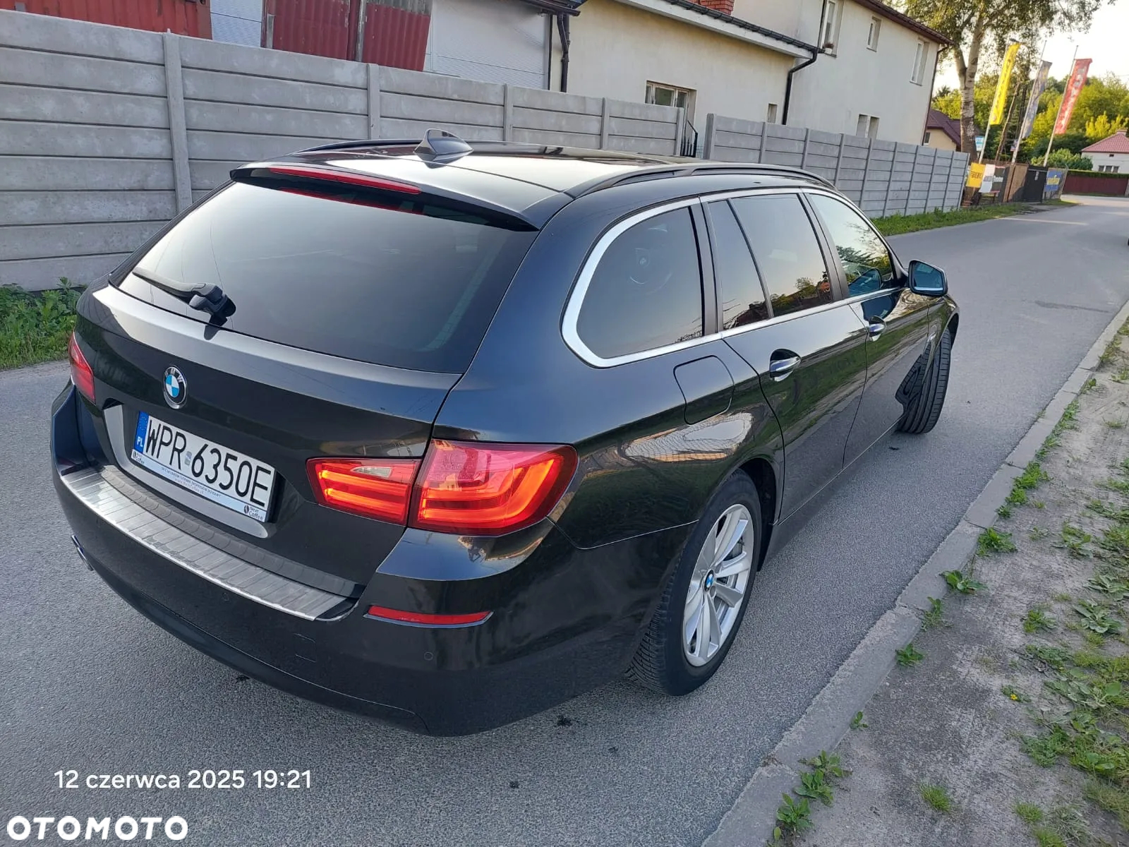 BMW Seria 5 520d Touring - 4