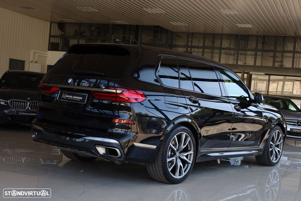 BMW X7 M50d - 34