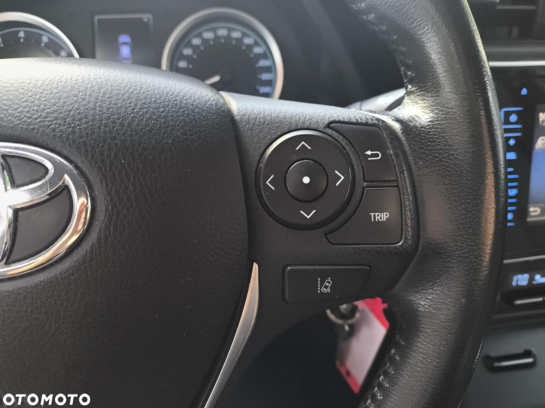 Toyota Corolla - 16