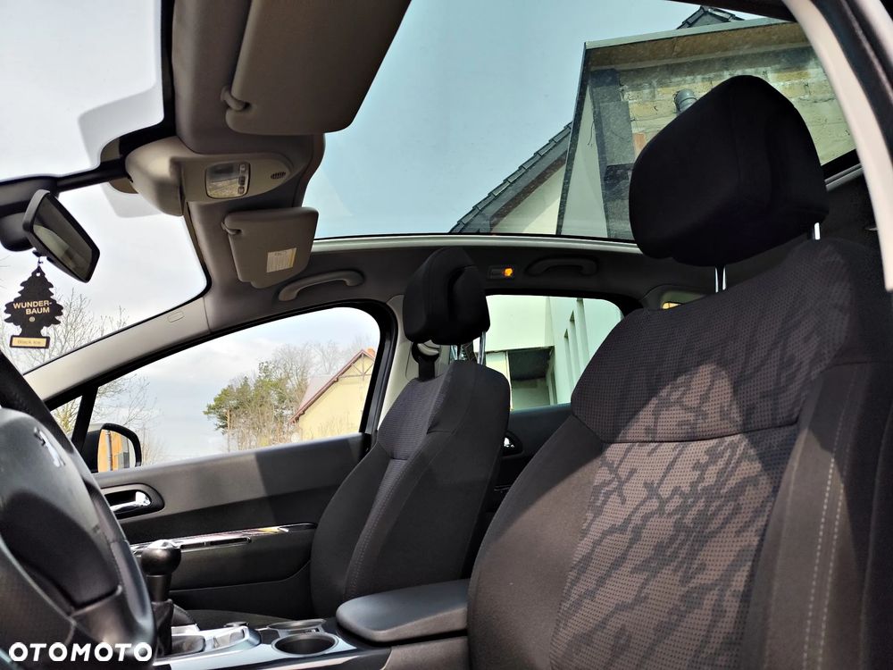 Peugeot 3008 120 VTi Active - 26