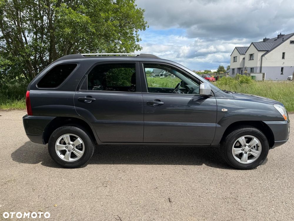 Kia Sportage 2.0 2WD Cup - 28