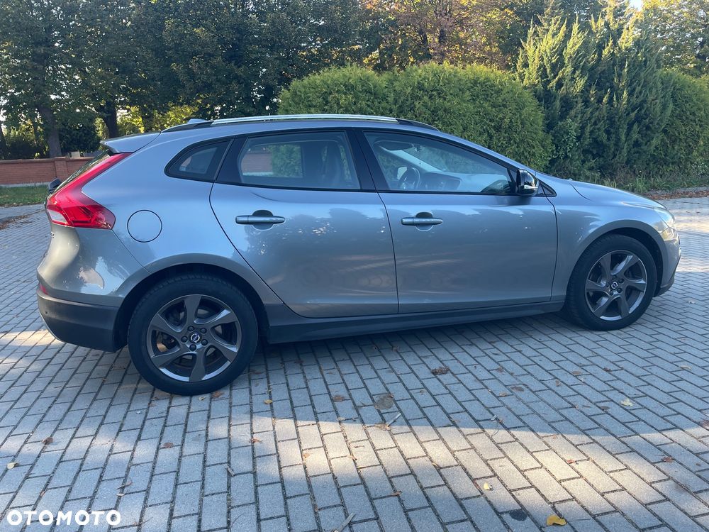 Volvo V40 D2 Base - 8