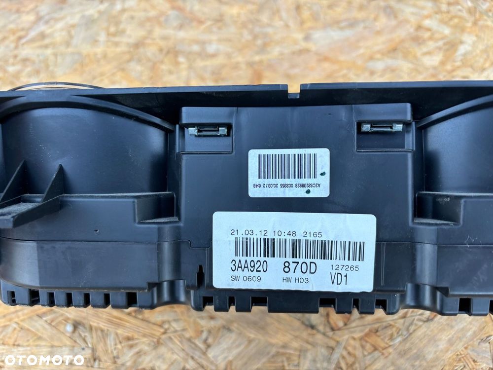 LICZNIK ZEGARY PASSAT B7 3AA920970J - 4