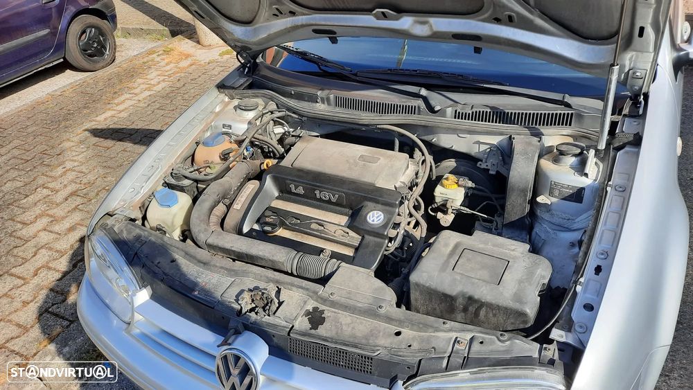 VW Golf 1.4i 25 Anos - 26