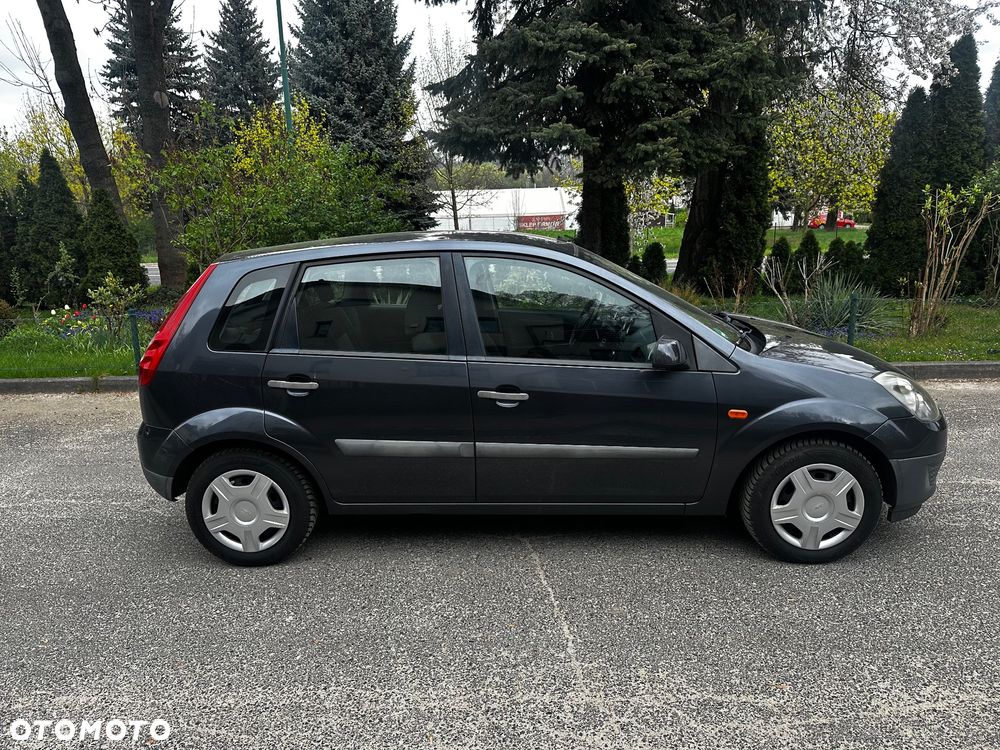 Ford Fiesta - 3