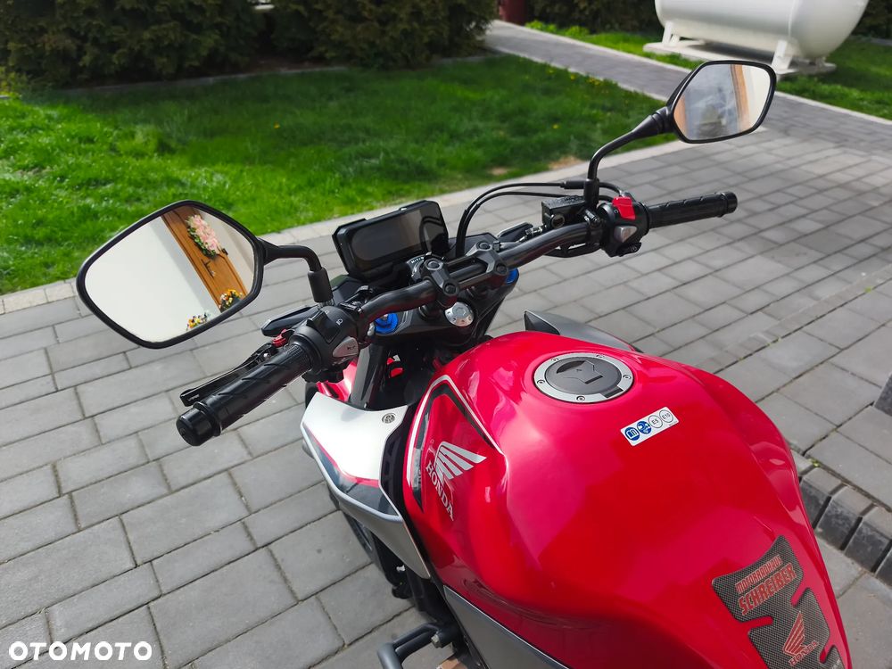 Honda CB - 15