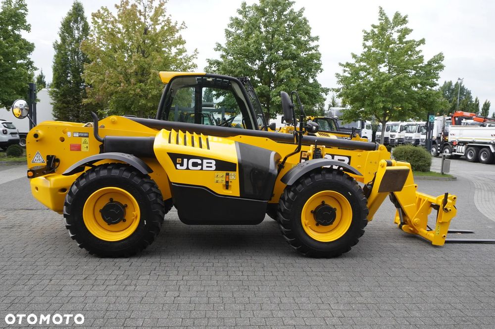 JCB 540-140 / 14 m / 1800 MTH_234573 - 9