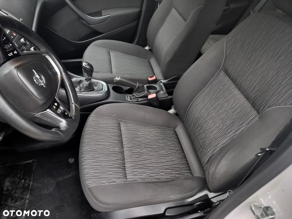 Opel Astra 2.0 CDTI Style - 11