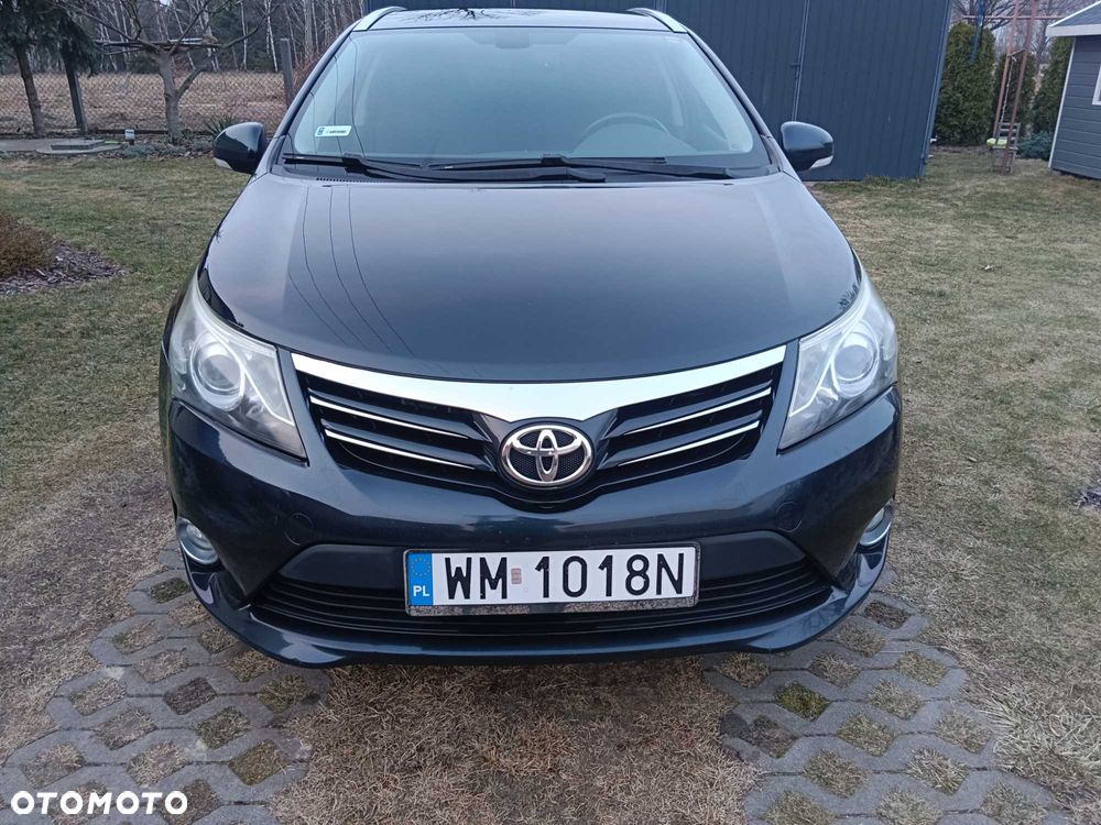 Toyota Avensis - 5