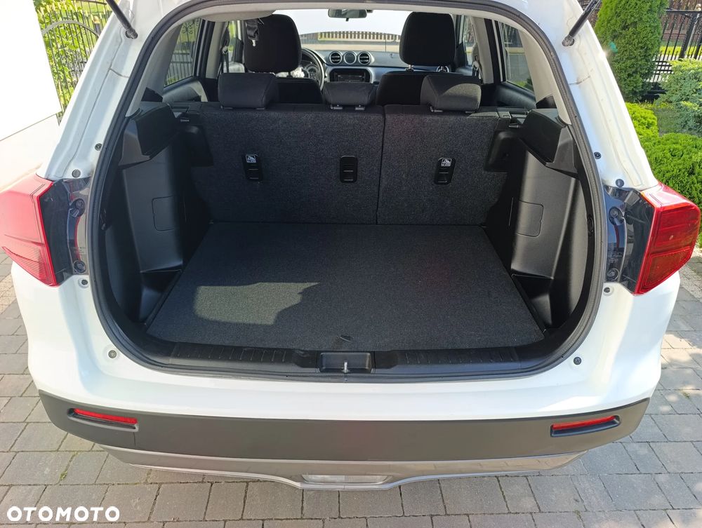 Suzuki Vitara 1.4 Boosterjet mHEV Premium Plus 4WD - 24