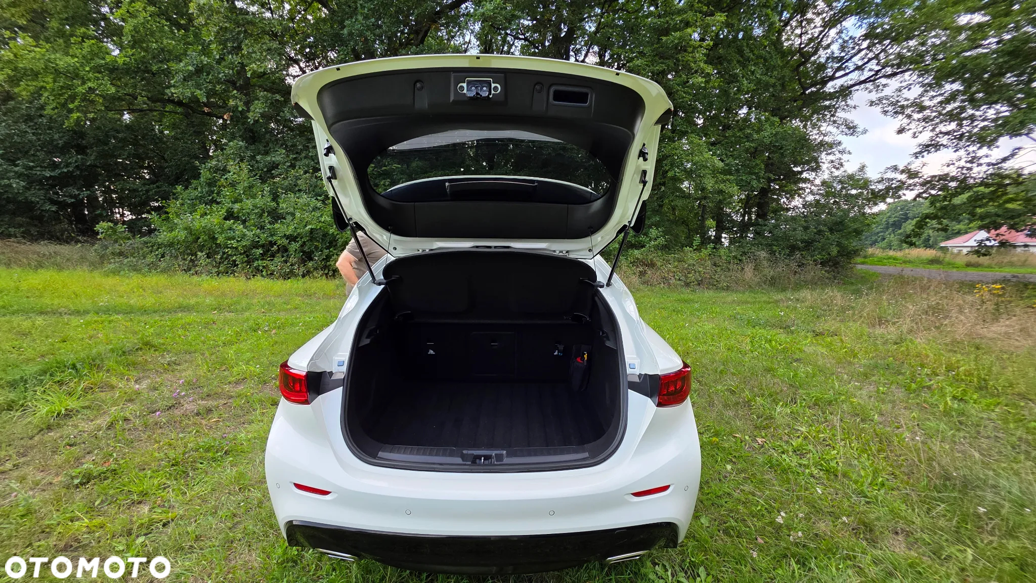 Infiniti Q30 1.6t Luxe 7DCT - 19