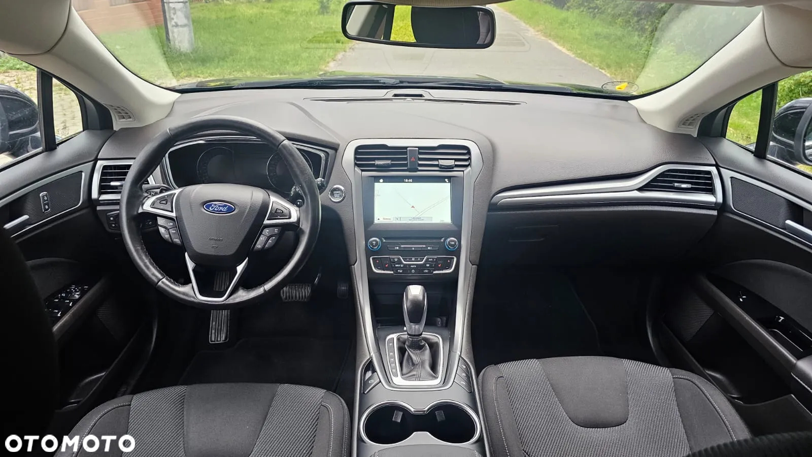 Ford Mondeo 2.0 TDCi PowerShift-Aut Allrad Titanium - 32