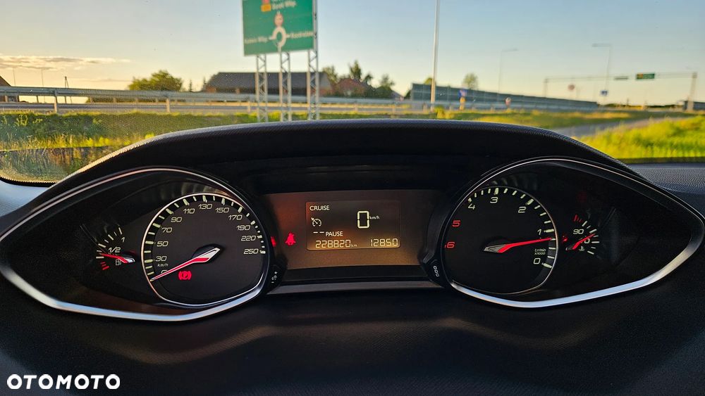 Peugeot 308 BlueHDi 120 Stop & Start Allure - 15