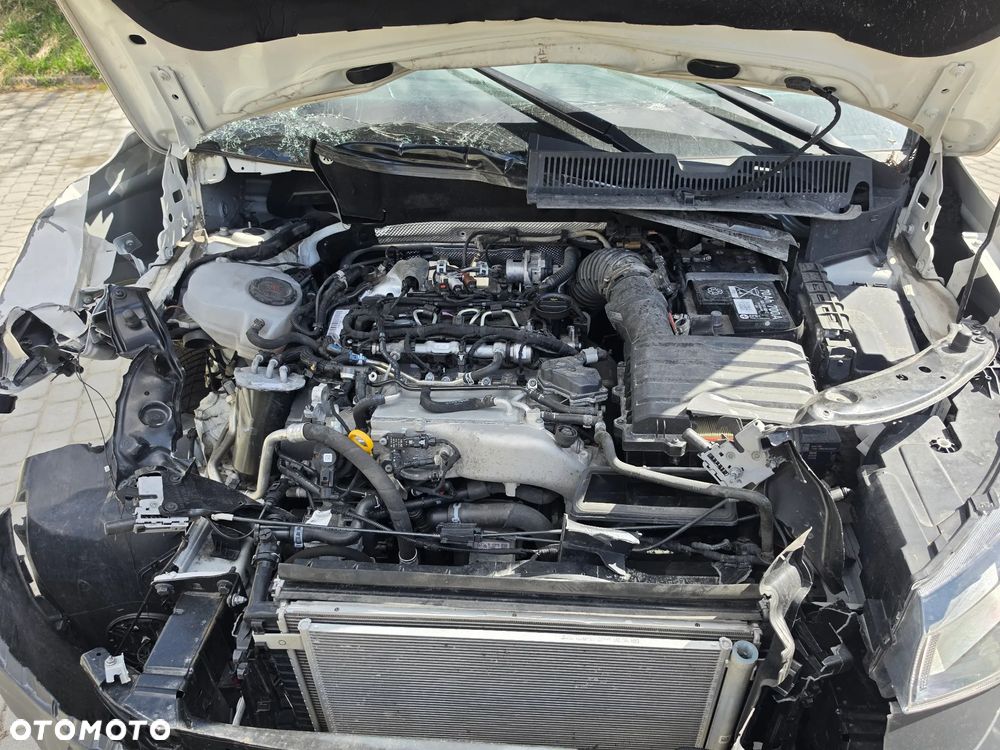 Volkswagen Caddy - 10