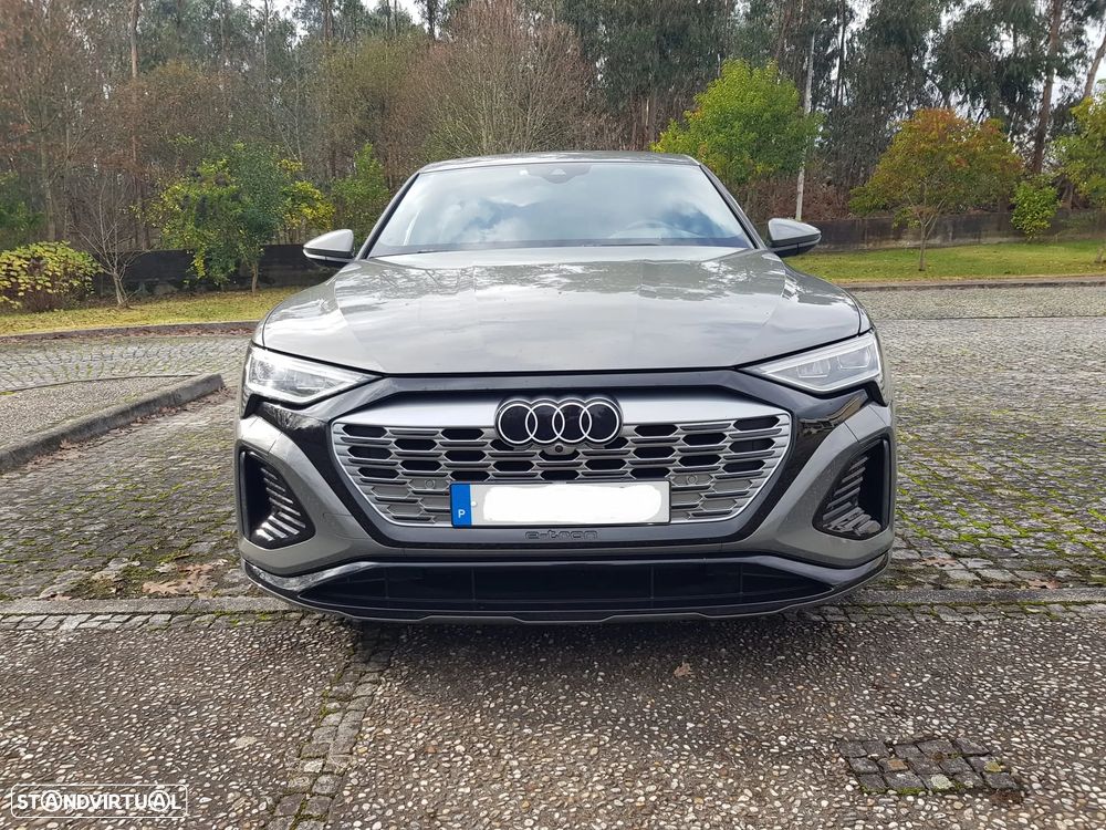 Audi Q8 e-Tron 50 quattro S line - 3