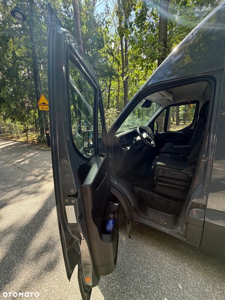 Iveco DAILY - 15