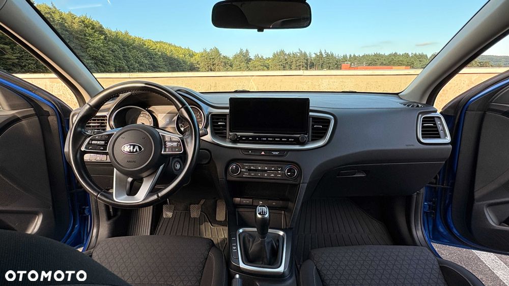 Kia Ceed - 5