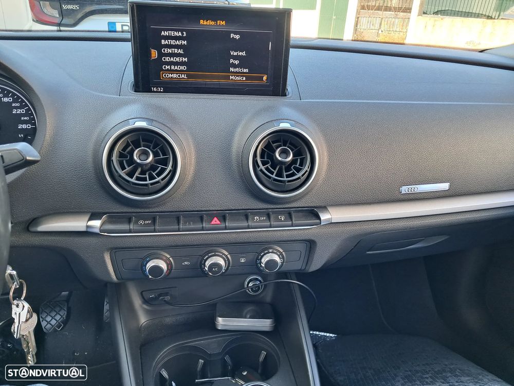 Audi A3 Limousine 1.6 TDI - 2