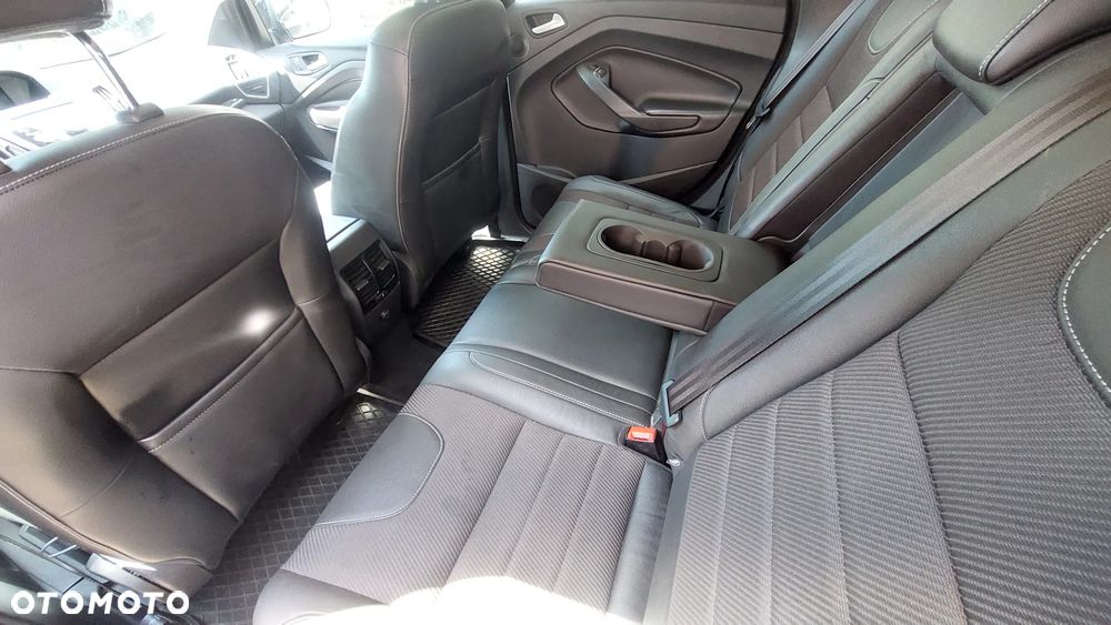 Ford Kuga 2.0 TDCi 4WD Titanium - 14