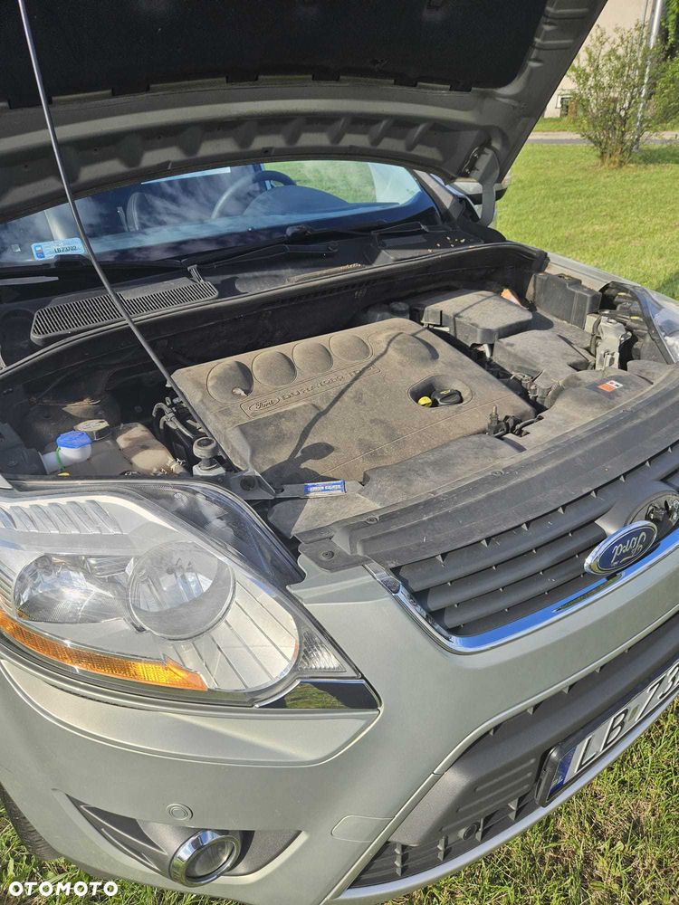Ford Kuga - 7