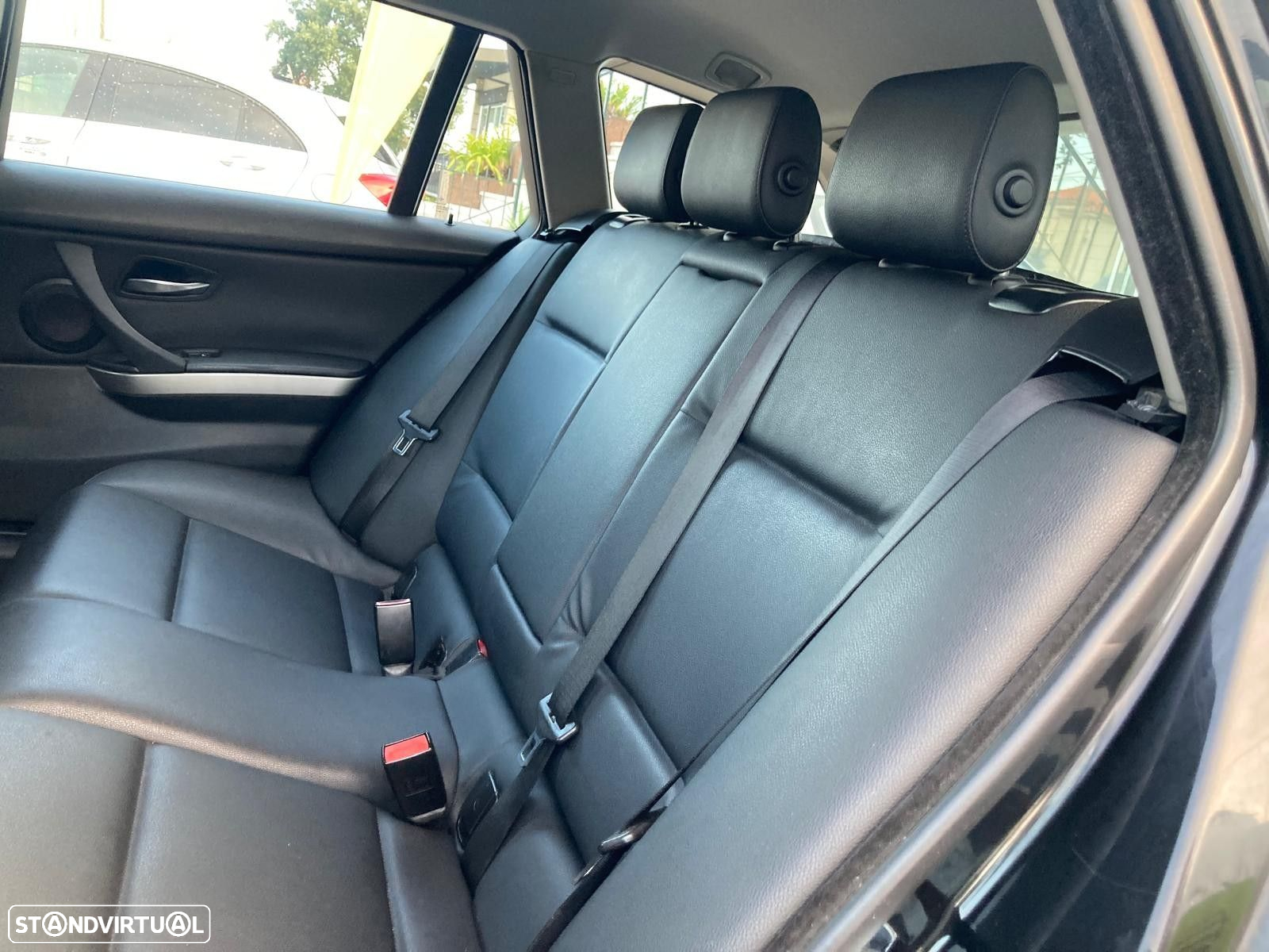 BMW 318 d Touring - 20