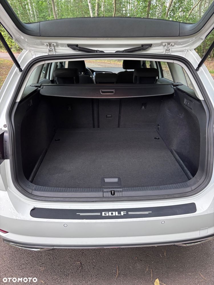 Volkswagen Golf 1.6 TDI BMT Comfortline - 11