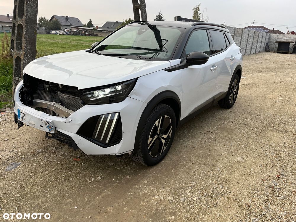 Peugeot 2008 2023 photo 2