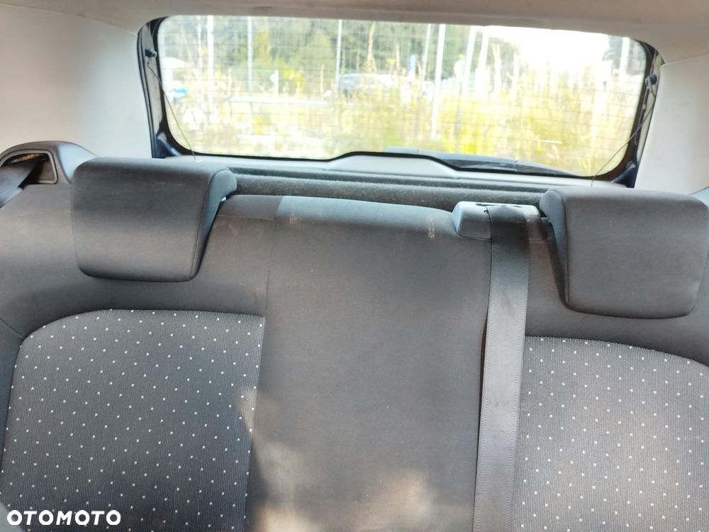 Fiat Punto 1.2 8V Active - 9